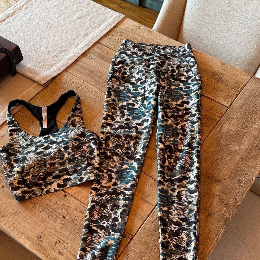 Women's Camo Print High-Rise Leggings - Green/Black